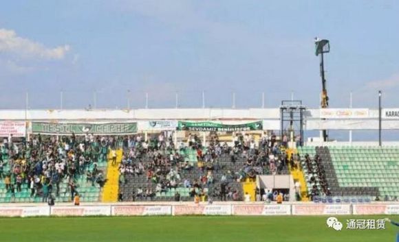 世界杯馬上來了，鑫坤宇帶您大開眼界！高空作業(yè)平臺還可以租來換個角度看球賽！